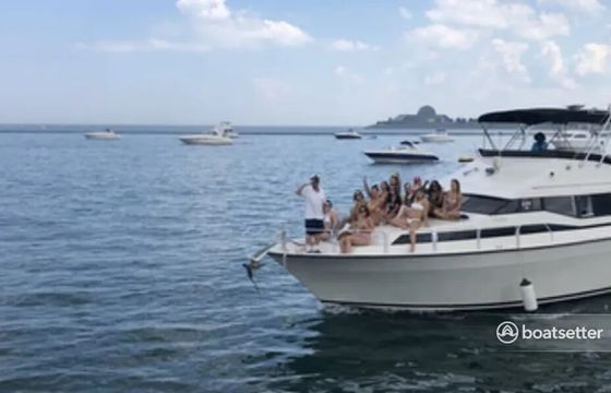 47ft Luxury Mediterranean Yacht for 12 guests
