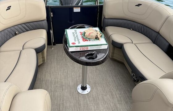 Norris lake Tritoon with 200hp engine