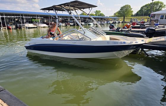 09' Bayliner Bowrider: Wake Tower &amp; Shade