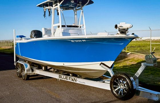Sleek 23’ Sea Hunt – Perfect for Sandbars, Fishing &amp; Cruising!