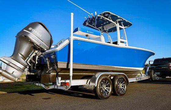 Sleek 23’ Sea Hunt – Perfect for Sandbars, Fishing &amp; Cruising!