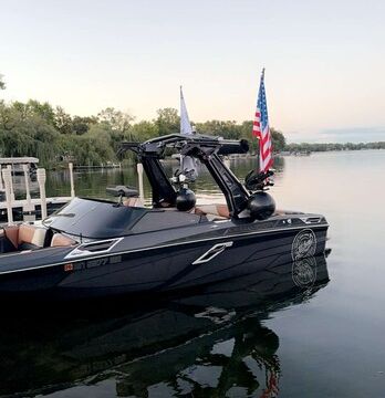 Wakesurfing, Lake Cruises, and More! on MN Lakes