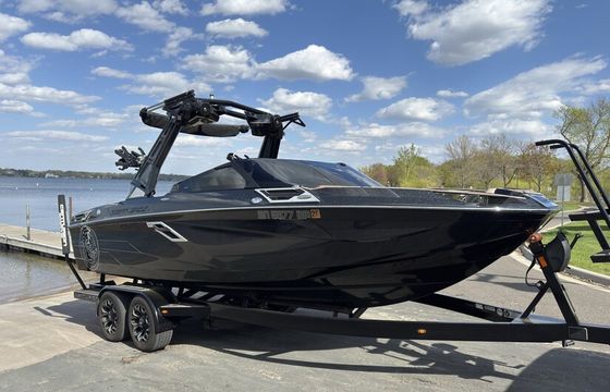 Wakesurfing, Lake Cruises, and More! on MN Lakes