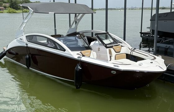 Cruise Lake Lewisville in Style!