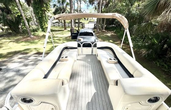 35ft Tiki Boat Adventure Experience – Riviera Beach, West Palm