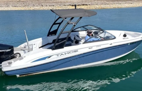 Ski In Style With Our Deluxe Ski Boat – Lake Travis