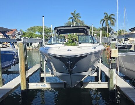 30 ft regal twin 250's bow rider easily fits up to 10 people