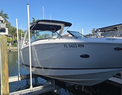 30 ft regal twin 250's bow rider easily fits up to 10 people