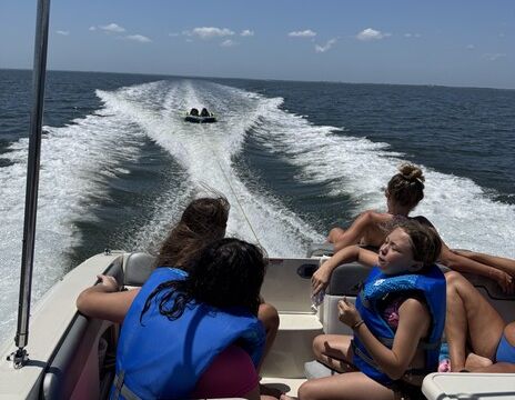 Sea Ray 300 Sundeck