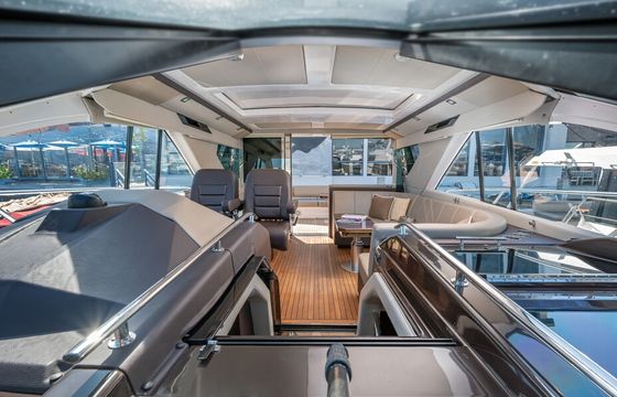53ft Regal Luxury Yacht With Captain- Up to 12 people!