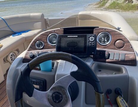23FT Avalon Pontoon Boat - Located at private dock in Corpus!