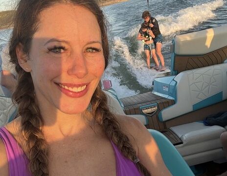 Malibu M235 | World-Class Wave and Captain | Canyon Lake Austin