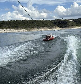 Malibu M235 | World-Class Wave and Captain | Canyon Lake Austin