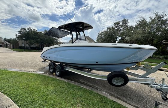 Yamaha FSH 255 Sport E – Boat Rental for Adventure and Fun!