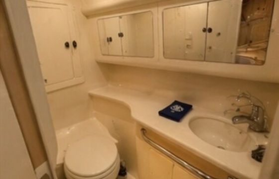 Dc Private Sea Ray Sundancer Yatch for Celebrations &amp; Dunset Cruisers