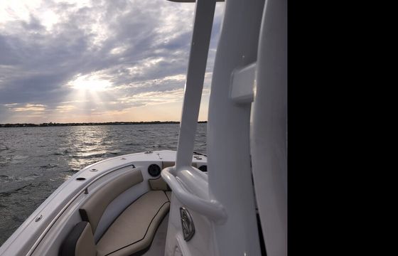 Beautiful Tidewater 232 LXF in Fort Pierce w/ Garmin + JL audio