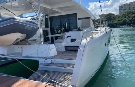 Lagoon 42'
