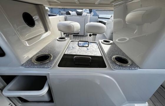 New Avalon Funship Double-Decker Pontoon with Bar and Slide