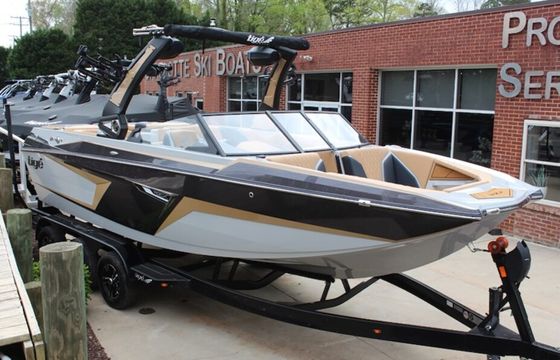 Tige 2023 Wake Boat