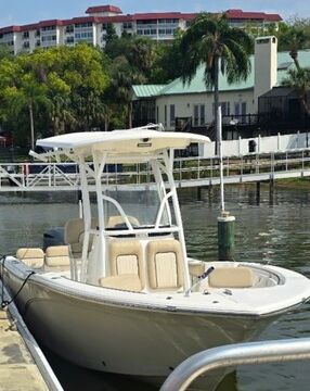 Custom Charter, Fishing and Wildlife Boat Adventures - 24' Sea Fox