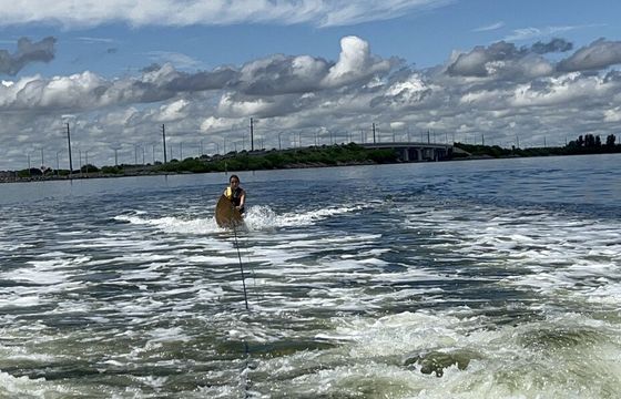 Custom Charter, Fishing and Wildlife Boat Adventures - 24' Sea Fox