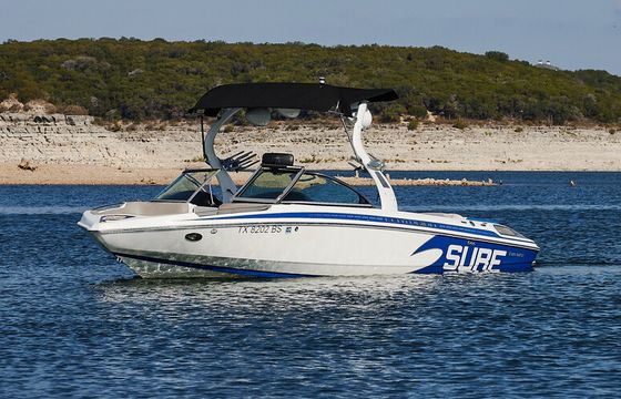 Wake Surf Charters in Lake Travis!