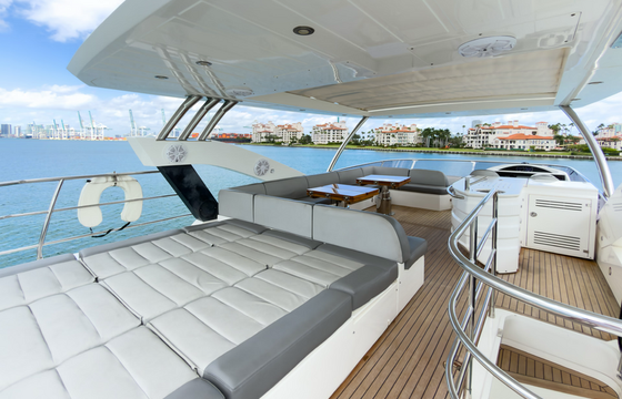 Charter the 80ft Sunseeker – Miami Luxury Yacht