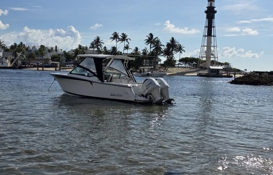 Premium Blackfin 272DC | Cruising, Fishing, Sandbar &amp; Family Trips