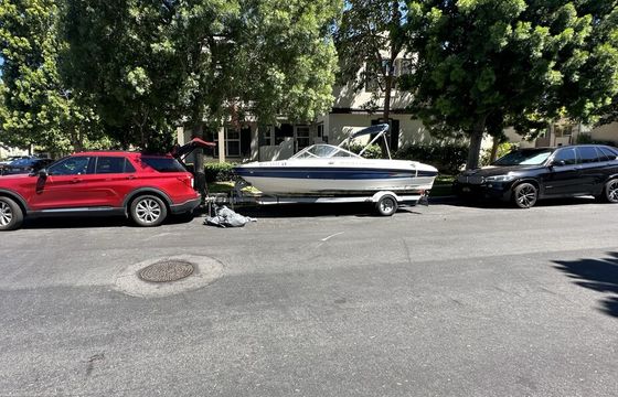 18' Bowrider Runabout - Port Canaveral, Indian River, Sebastian Inlet.