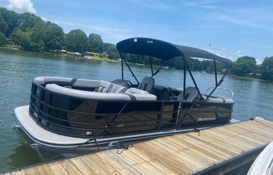 Tritoon 24 foot