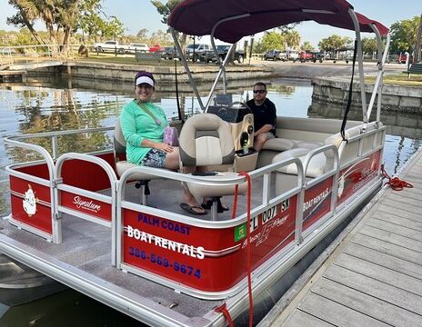 5 Passenger Suntracker 16" Perfect for family Fun - Palm Coast!