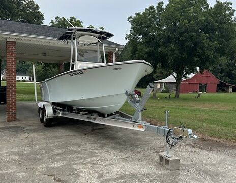 Maycraft 20’ Center Console