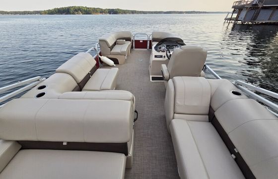 24' Sun Tracker Party Barge DLX (200HP) — Sandy Cove Guests Only