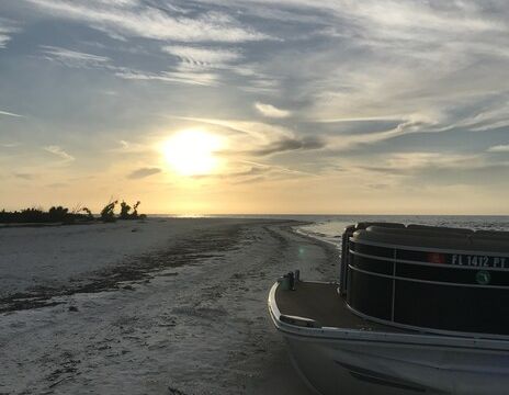 28' Pontoon Rental in Bonita Springs – Beach Chairs & Cooler Included