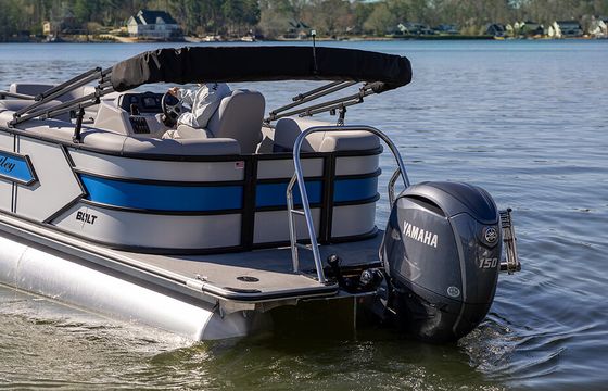 New Bentley Pontoon Boat - Easy to Maneuver and Park