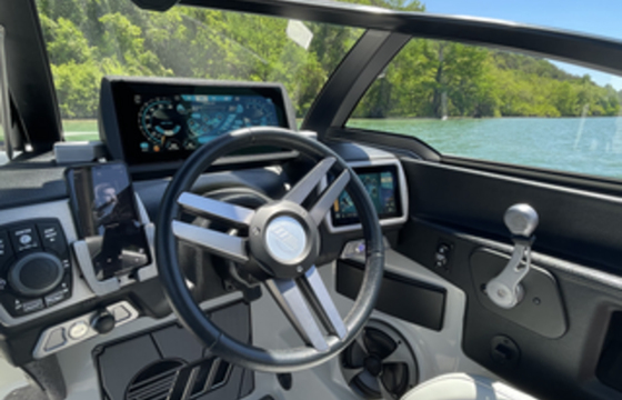 The best Wake Surfing and Wakeboarding boat in Lake Travis!!