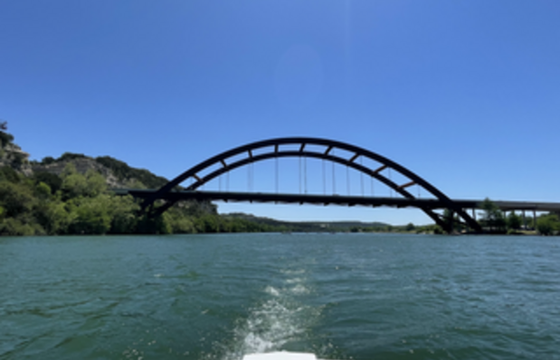 The best Wake Surfing and Wakeboarding boat in Lake Travis!!