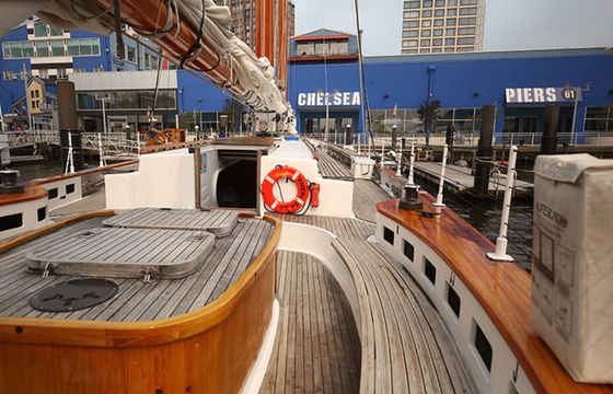 Discover NYC in Style: Sail Aboard a 105' Beauty with Room for 76!