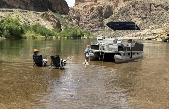 Cruise the Lake in Comfort – Family Fun, Fishing, and Scenic Views