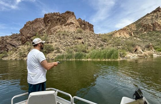 Cruise the Lake in Comfort – Family Fun, Fishing, and Scenic Views