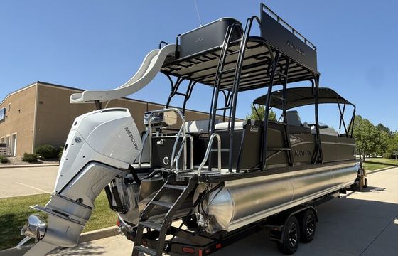 Top Deck w/ Slide Tritoon