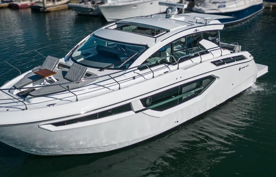 "Cape Venture": The 42 Cantius