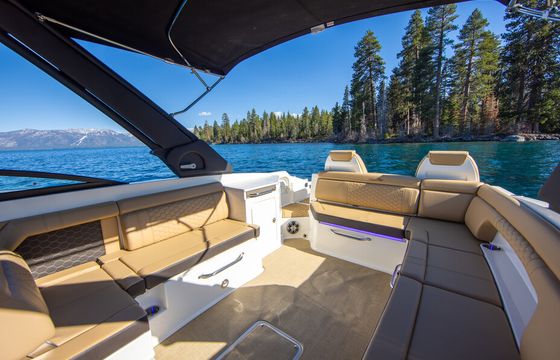 30ft Luxury Boat Cruise Newport Beach