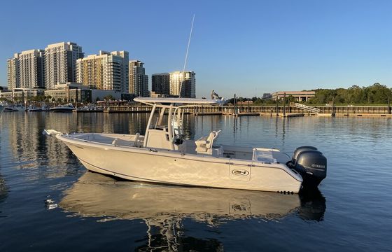 Greenwich's #1 Pristine Gamefish 25 Center Console