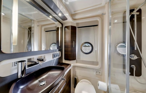 50ft Azimut Luxury Yacht Charter Miami
