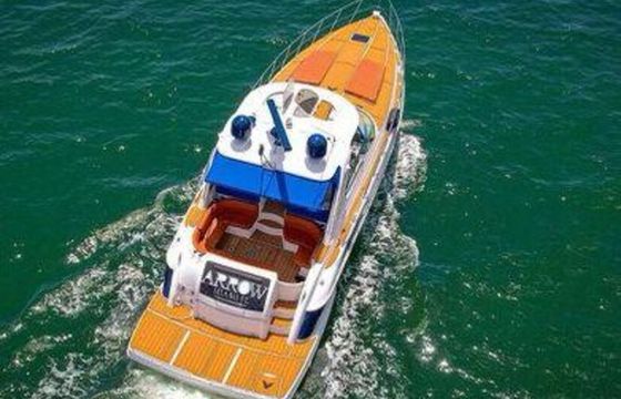 Enjoy 52ft Formula Yacht in Miami