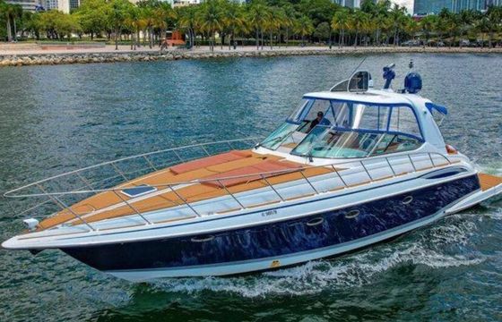 Enjoy 52ft Formula Yacht in Miami