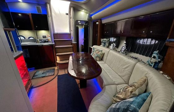 Enjoy 52ft Formula Yacht in Miami