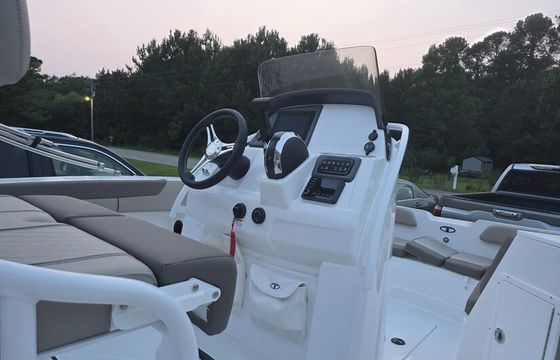 2025 Tahoe 2150CC Fishing, Cruising or Just Chilling Price Negotiable
