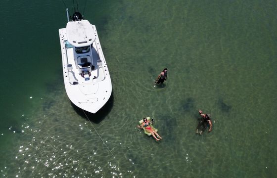 25ft Tidewater - Harris Chain of Lakes!